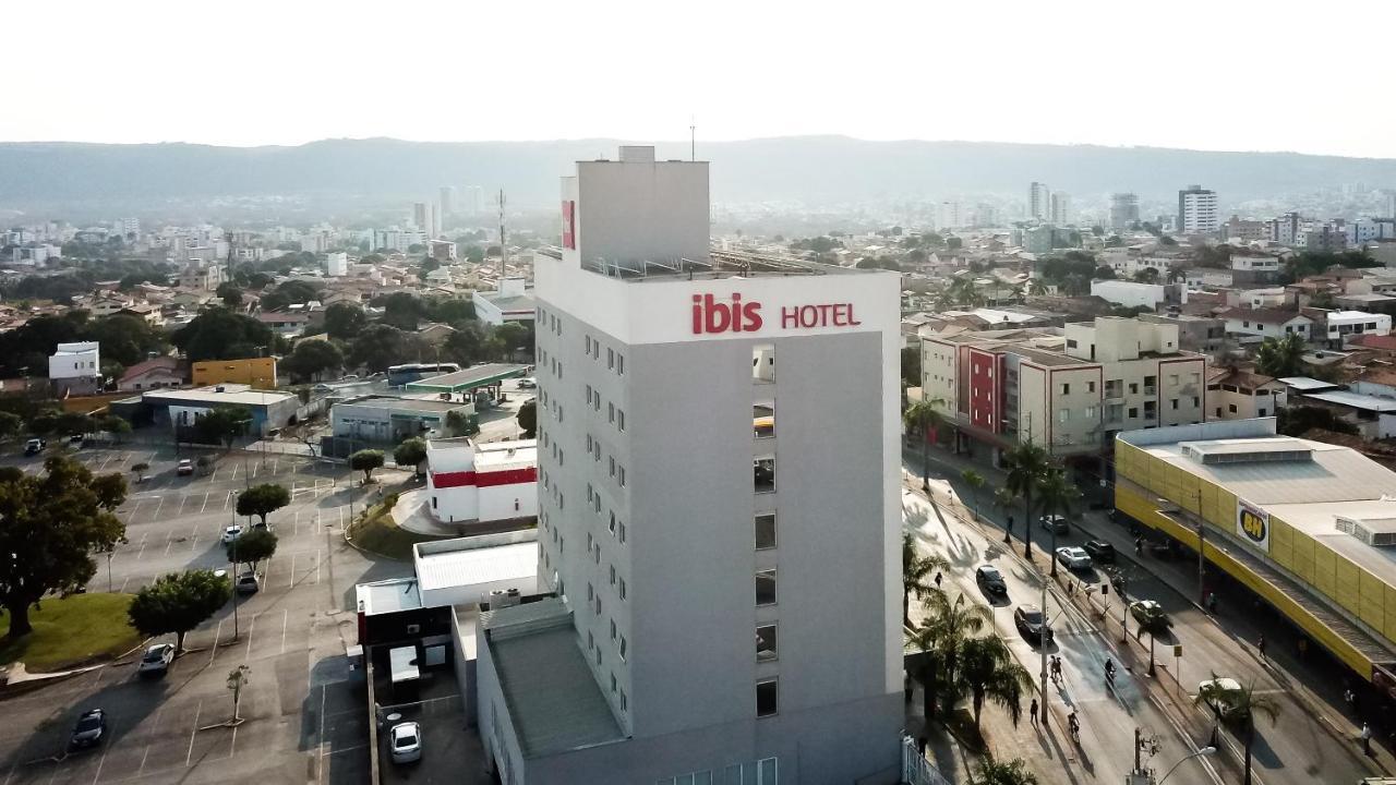 Ibis Montes Claros Shopping Hotel Exterior photo